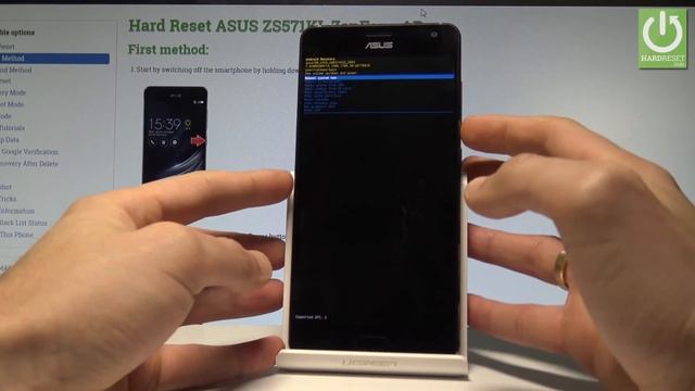 How to Enter Recovery Mode in ASUS ZenFone AR |HardReset.info смотреть онлайн