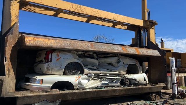 CRUSHING GM Most Worthless CADILLAC DEVILLE & CTS’S! смотреть онлайн