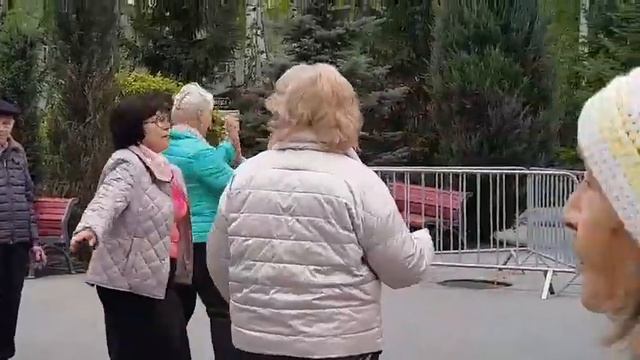 СЬОГОДНІ ХАРКІВ 29 АПРЕЛЯ 2023!!! ТАНЦІ!!! ЧЕРВОНИЙ МАК ЦВІТЕ!!! смотреть онлайн
