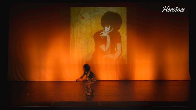 Clélia interprète Angela Davis - Fusion Dance - Spectacle Héroïnes (2016) смотреть онлайн