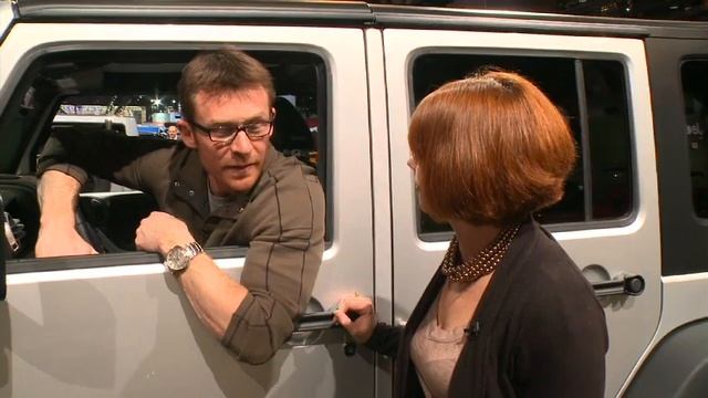 Sponsored by Chrysler Auto Group: CB at The Auto Show смотреть онлайн