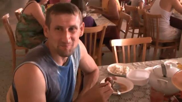 В столовую_Туапсе 2011 смотреть онлайн