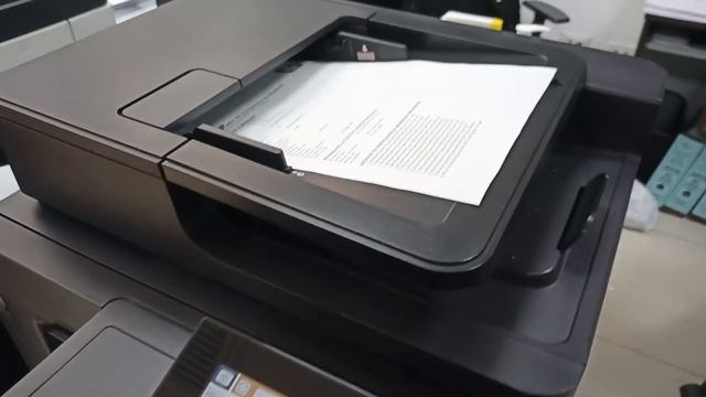 Escaneo a carpeta en HP M630 смотреть онлайн