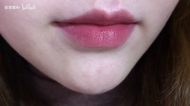 Mac spice it up外表腹黑，内心清纯？别被膏体颜色劝退，其实薄涂超温柔｜无滤镜试色 | mac522色号 смотреть онлайн