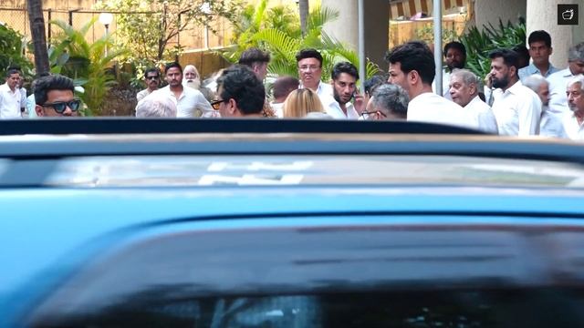 Shilpa Shetty, Tabu, Arjun Kapoor, Rakhi Sawant & Other Arrive To Pay Last Respect To Satish Kaushi смотреть онлайн