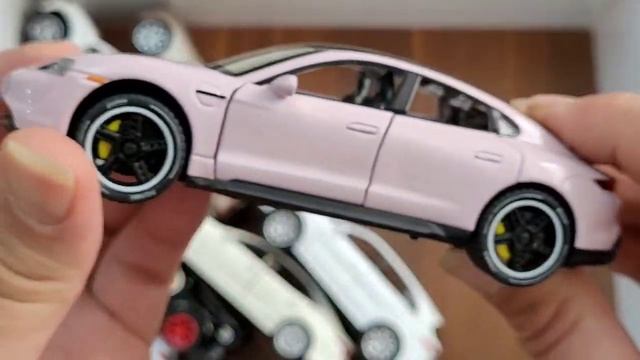 Box full off model cars,land rover Defender,Porsche Cayenne,Lexus ls500,Audi r8,Police bmw смотреть онлайн