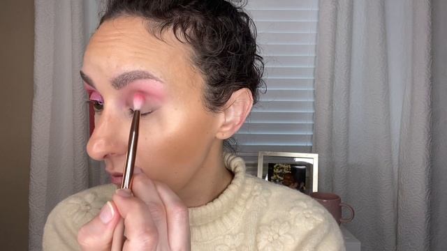VALENTINE'S DATE NIGHT TUTORIAL || A LOT OF PINK!! смотреть онлайн
