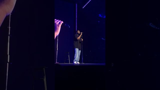 Khalid - Dreams (Fleetwood Mac) Cover. Sydney, Australia 4th December 2019 смотреть онлайн