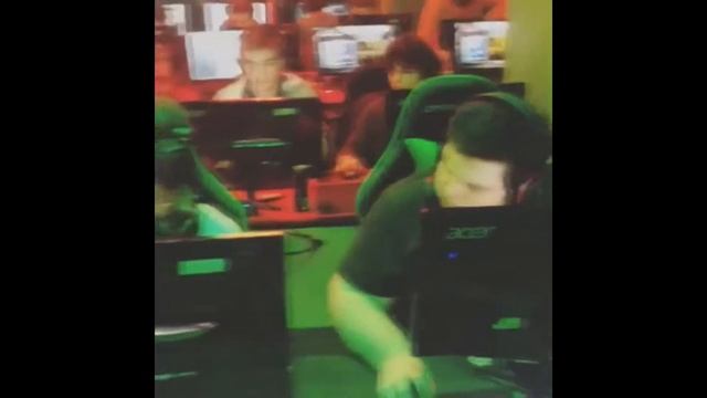 Как на самом деле играет 1uke смотреть онлайн