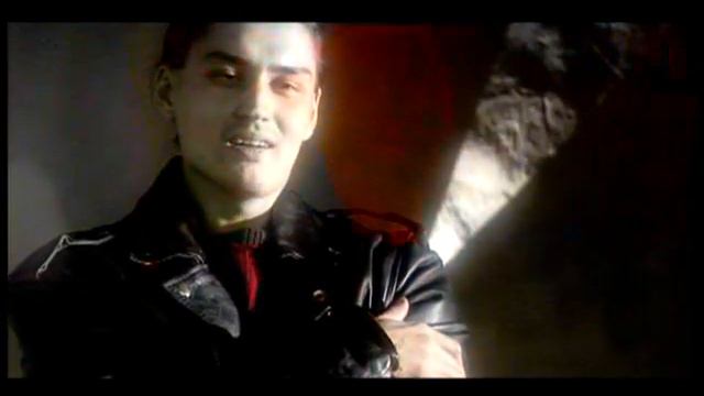 Копия видео Zolotukhin_Andrey_O chem mne spet_1996 Director_ Dmitriy_Korobkin.mpg смотреть онлайн