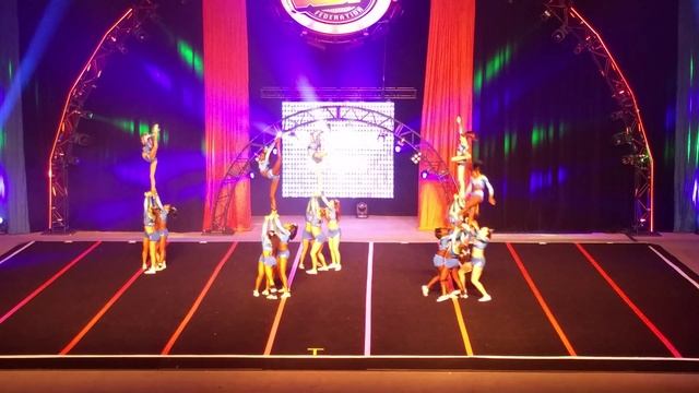 Stingray Allstars Apple at WSF 2015 Day 2 смотреть онлайн