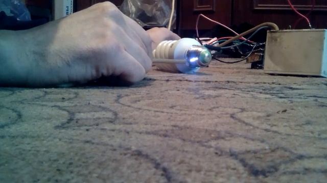 Обзор высоковольтный модуль из ТВС от телевизора и умножитель от него смотреть онлайн