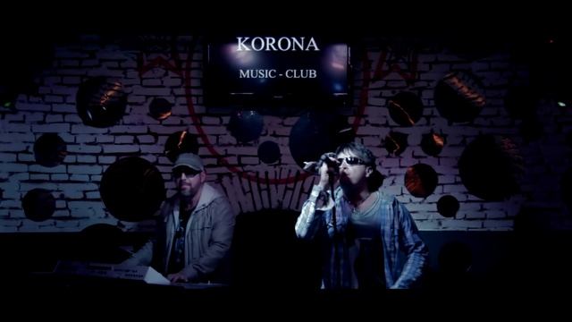 Bladi And Dr.Mako - Alive ! [Official Video HD] смотреть онлайн