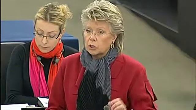 Brian Crowley on Question Time (with Reding reply) смотреть онлайн