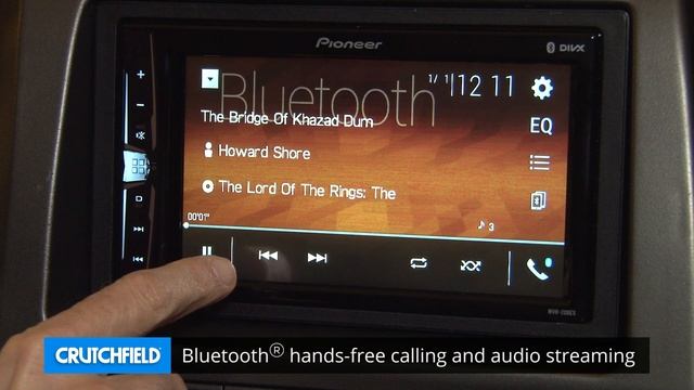 Pioneer MVH-200EX Display and Controls Demo | Crutchfield Video смотреть онлайн