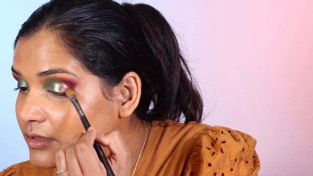 Fantasy Cosmetica Bard Palette | Swatches + Eye Look | Tan girl friendly? | Karen Harris Makeup смотреть онлайн