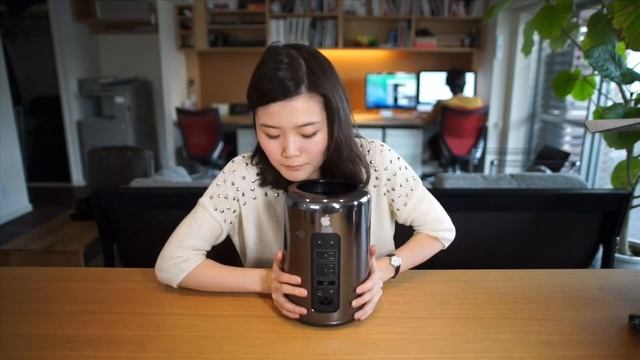 Mac pro 2013 開封の儀！レビュー！【Apple】 смотреть онлайн