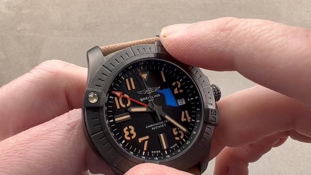 Breitling Avenger GMT 45 Night Mission V32395101B1X2 Breitling Watch Review смотреть онлайн