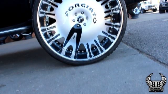 Cadillac Escalade on 32" Forgiato Enzo done by Big Boys Customs! смотреть онлайн