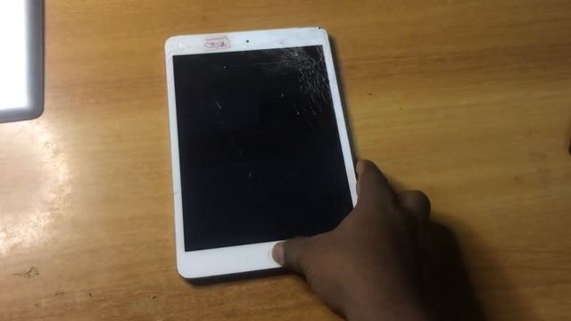 Ipad Mini, Screan Crack, Icloud, Rs8000, 0774295982 смотреть онлайн