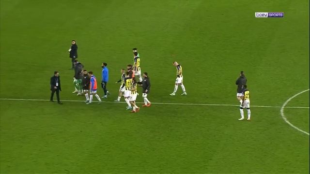 Fb 1- Ts 1 maç sonu tribünler takımı alkışladı.. смотреть онлайн