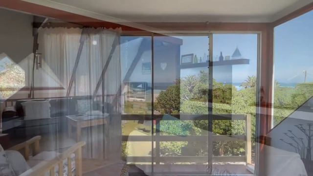 Betty's Bay: Double-storey, Face Brick Home One Road Away From Silversands Beach