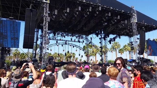 Mac Demarco @ Coachella смотреть онлайн