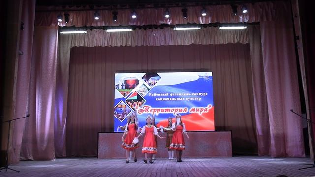 Районный фестиваль конкурса национальных культур «Территория мира» среди сельских поселений смотреть онлайн