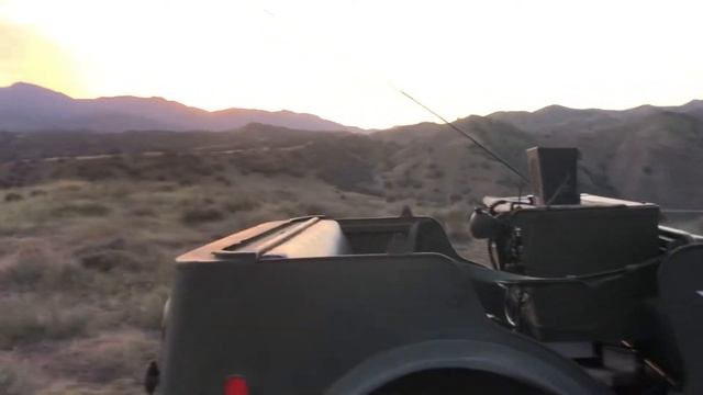 1942 Dodge WC 56 Command Car TCS radio set смотреть онлайн