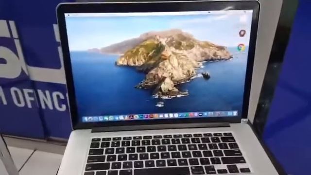 Macbook Pro Retina 15 2013 - Core i7 8GB 256Gb Iris Pro 1.5Gb - central laptop bekas bandung смотреть онлайн
