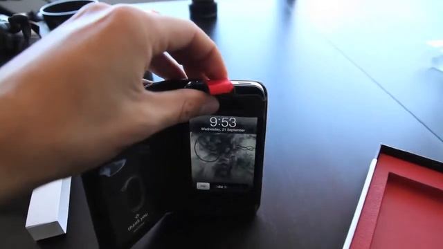 The new BookBook wallet case for iPhone 4 review by Mac & Me смотреть онлайн