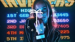 Max Fane - Keeps Me High (Radio Edit)