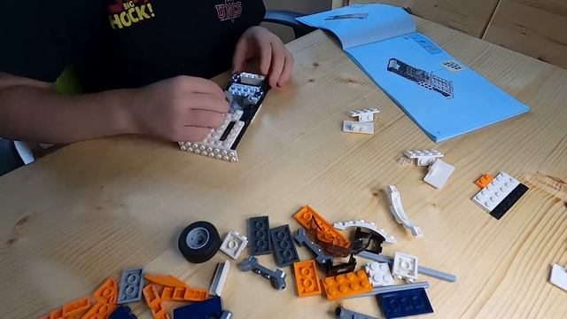 Лего машинка. Lego creator 3in1. смотреть онлайн