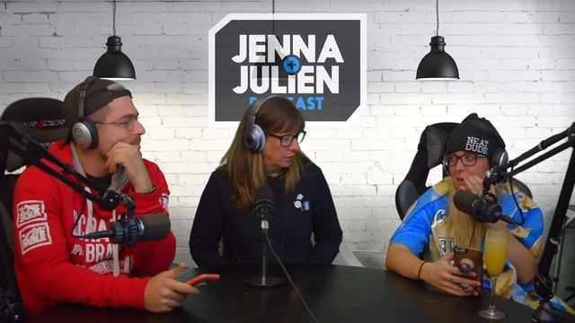 Podcast #141 - Jenna Trivia: Julien vs. Debbie смотреть онлайн