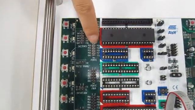 Atmel AVR STK500 Hardware Errors смотреть онлайн