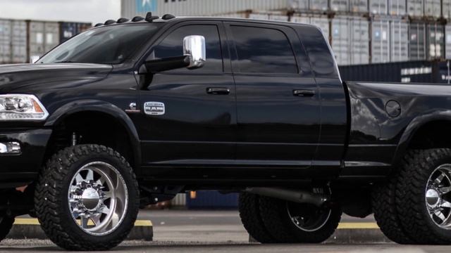 RAM 3500 Dually on American Force Wheels смотреть онлайн