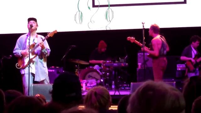Mac DeMarco  - 