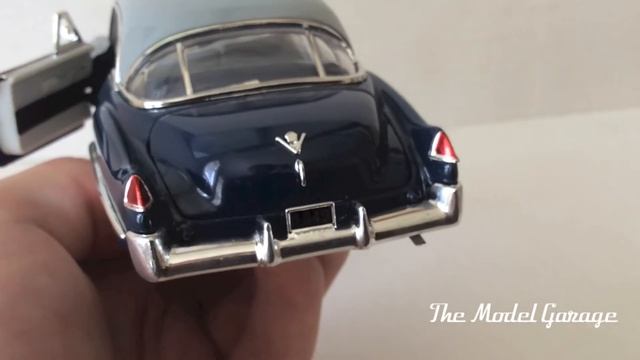 Review: 1:32 1949 Cadillac Series 62 Club Coupe by Signature Models - The Model Garage смотреть онлайн