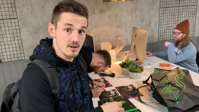 FREE RAZER SWAG GIVEAWAYS!!! смотреть онлайн