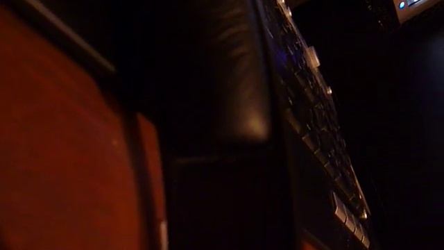 Bluetooth 2.0 A2DP AVRCP Stereo Music Receiver And Handsfree And IPod Touch