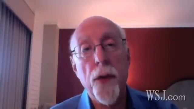 Walt Mossberg Reviews the BlackBerry PlayBook смотреть онлайн