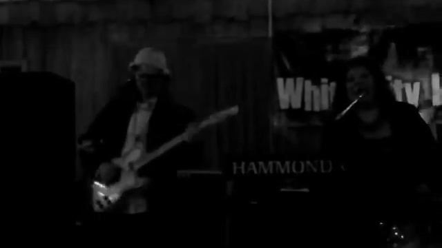 White City Lights - Say You Love Me - Fleetwood Mac Cover смотреть онлайн