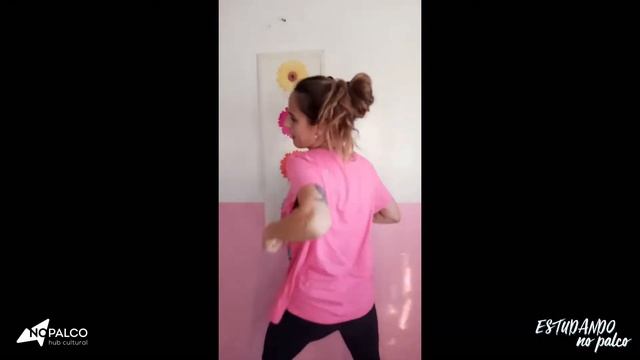 ESTUDANDO NO PALCO - Sequências por Débora Duarte смотреть онлайн