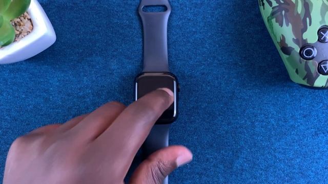 How To Switch Your Apple Watch Series 7 On and Off смотреть онлайн