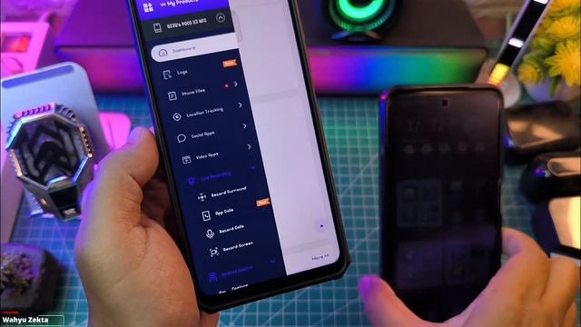 MoniMaster Android Aplikasi keren nih! смотреть онлайн