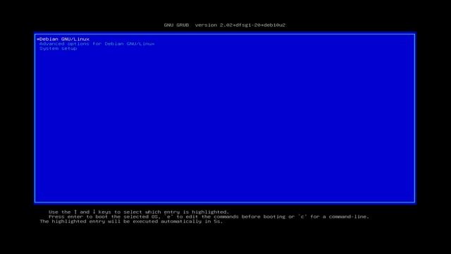 Converting a 6 Year Old Computer into My Own Server in Tamil! смотреть онлайн