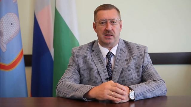 Ректор Мичуринского ГАУ Вадим Бабушкин поздравляет первокурсников с Днём знаний смотреть онлайн