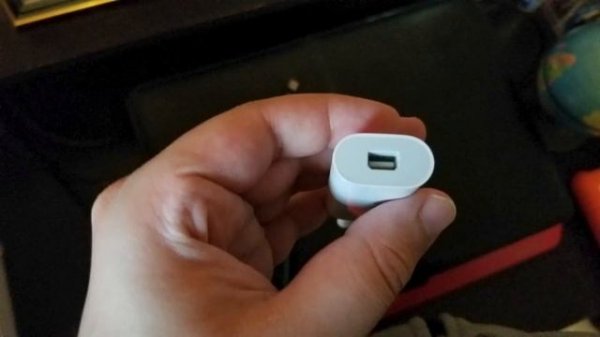 Connect Thunderbolt 3 Devices To Thunderbolt 2 Laptops (Macbook 2015 & LaCie Pro Smart Compatible)