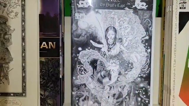 New This Week Batman the Knight She-Hulk Bolero Arrowsmith NCBD Wednesday 01/19 @ Green Brain Comic смотреть онлайн