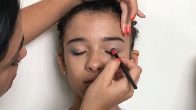 MAKE de ANO NOVO para CRIANÇAS смотреть онлайн
